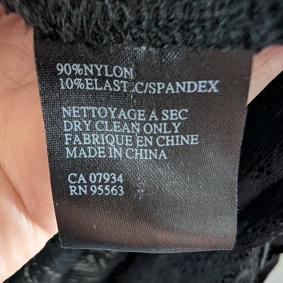 Simon Chang Lace Crochet Duster Faux Suede Fringe Black Size 10, M, Whimsigoth - Picture 13 of 13